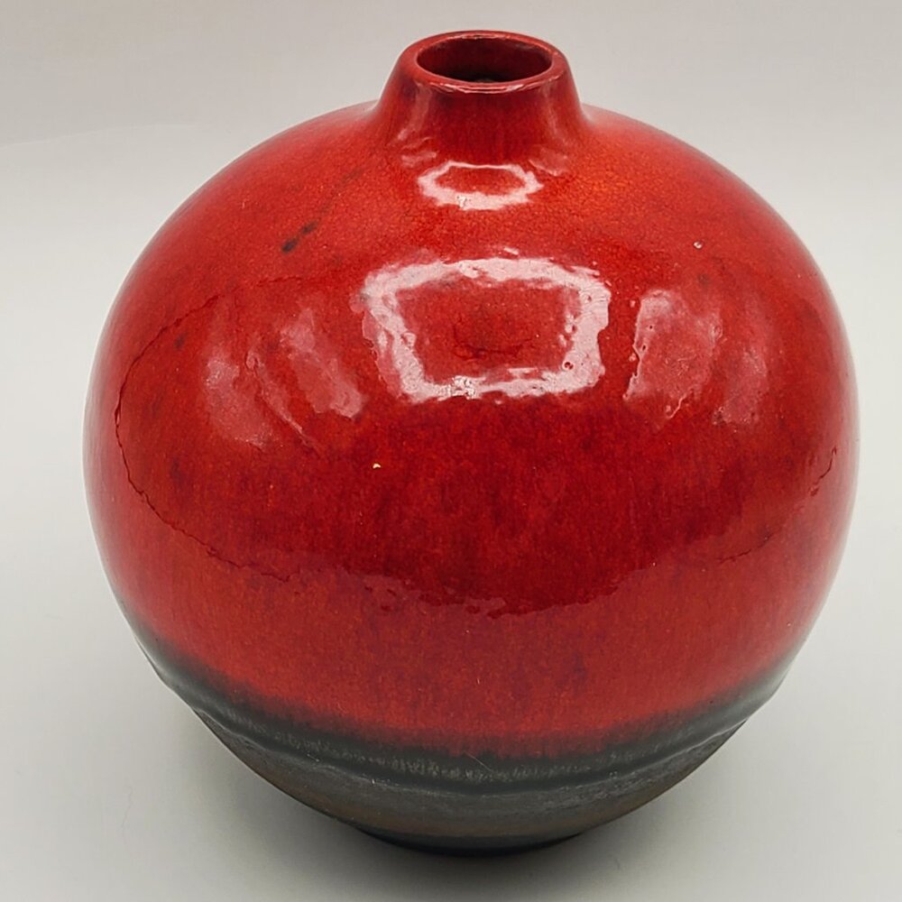 Crate & Barrel Lava Drip Glaze Red Black Brown Round Bulbous Bud Vase Thailand - Picture 3 of 9